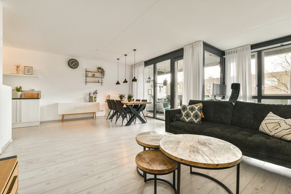 Medium property photo - Johan Hofmanstraat 217, 1069 KD Amsterdam